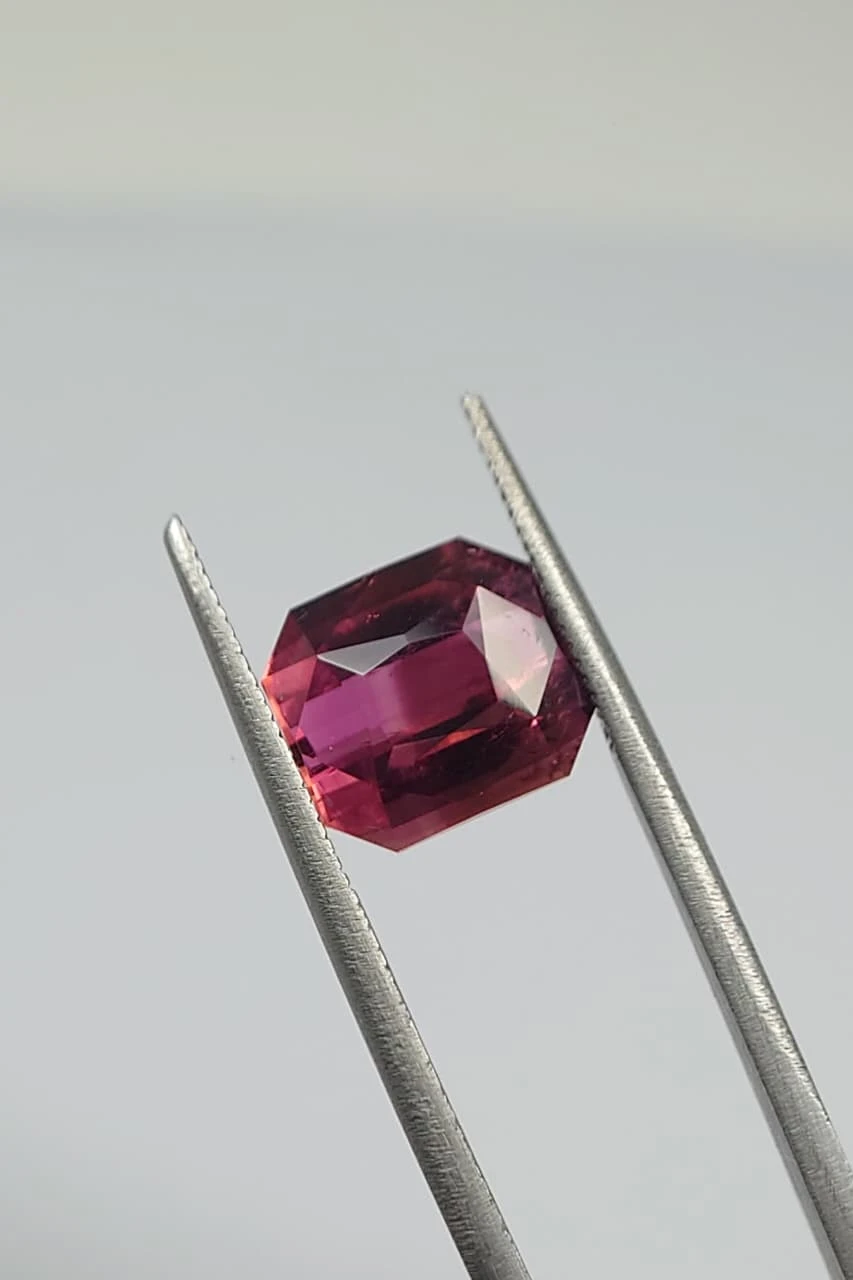 4.45ct Pink Tourmaline Emerald Cut Loose Gemstone From Nigeria — view 4